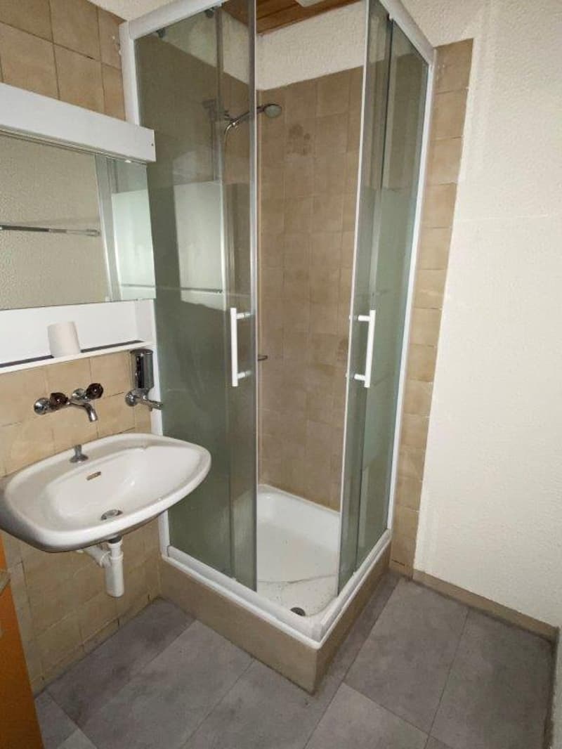 Charmant appartement de 2.5 pièces à Moutier! Un loyer offert! (6)