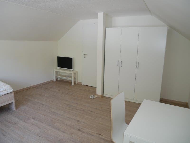 Möbliertes Studio zu sehr günstigem Preis (4)