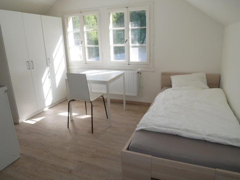 Möbliertes Studio zu sehr günstigem Preis (3)
