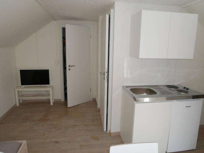 Möbliertes Studio zu sehr günstigem Preis (6)