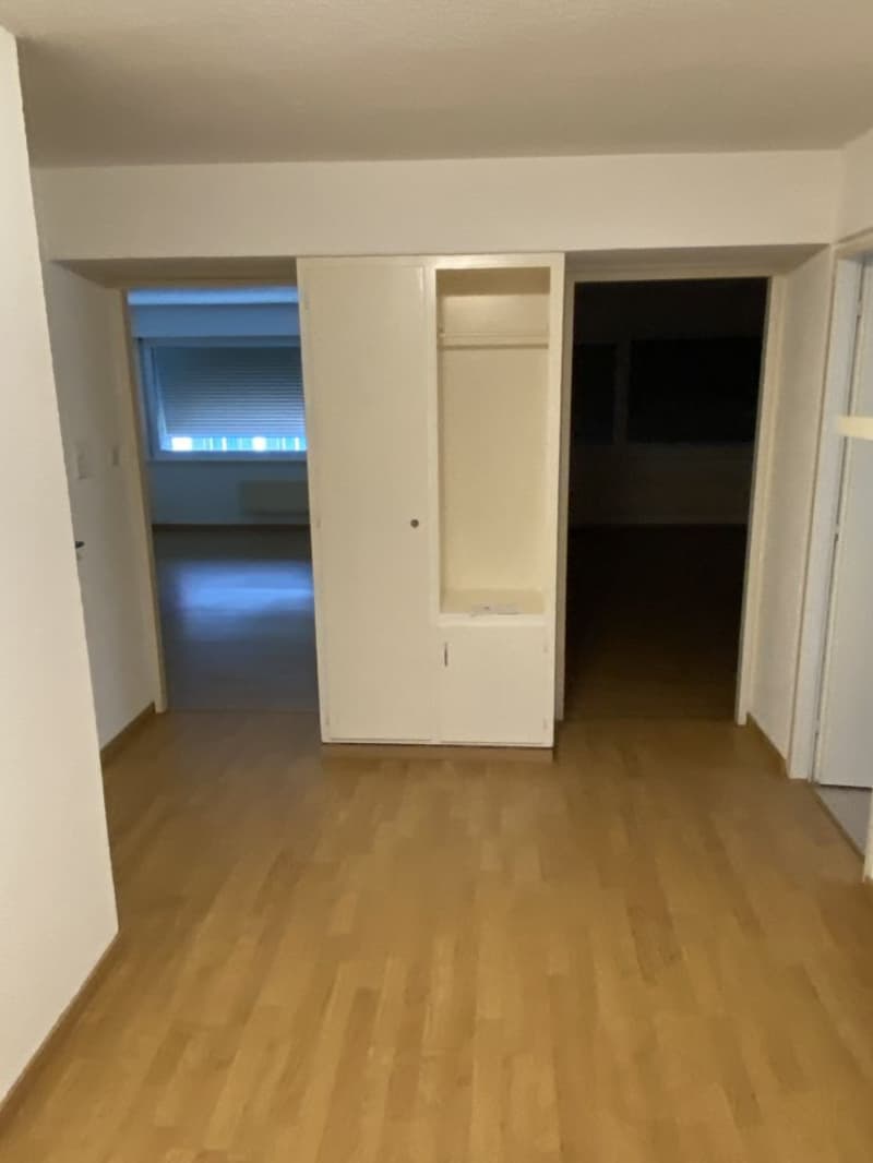 Charmant appartement 2.5 pièces avec balcon à Bévilard (4)
