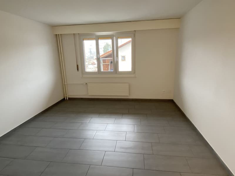 Studio moderne disponible immédiatement à La Chaux-de-Fonds (3)