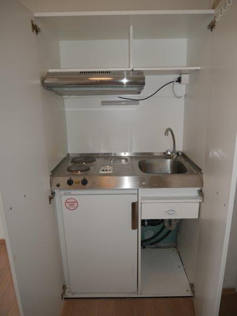 Schönes Studio in Dietikon zu vermieten (3)