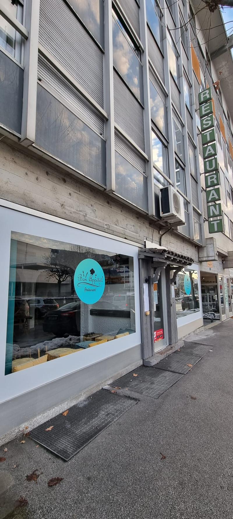 Tres grand local pour restaurant, bar ou autre commerce (1)