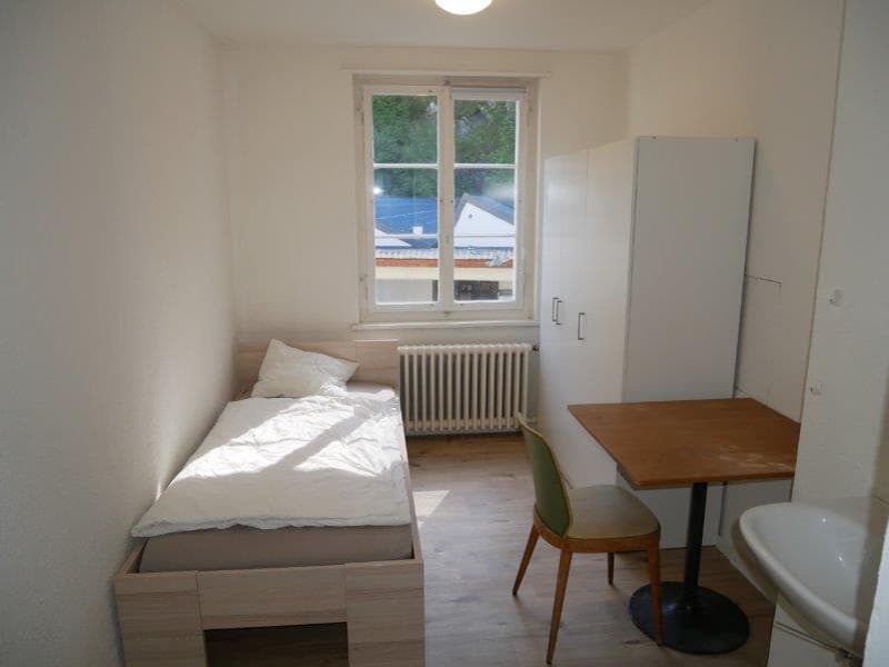 Renovierte und möblierte WG zu sehr günstigem Preis (3)