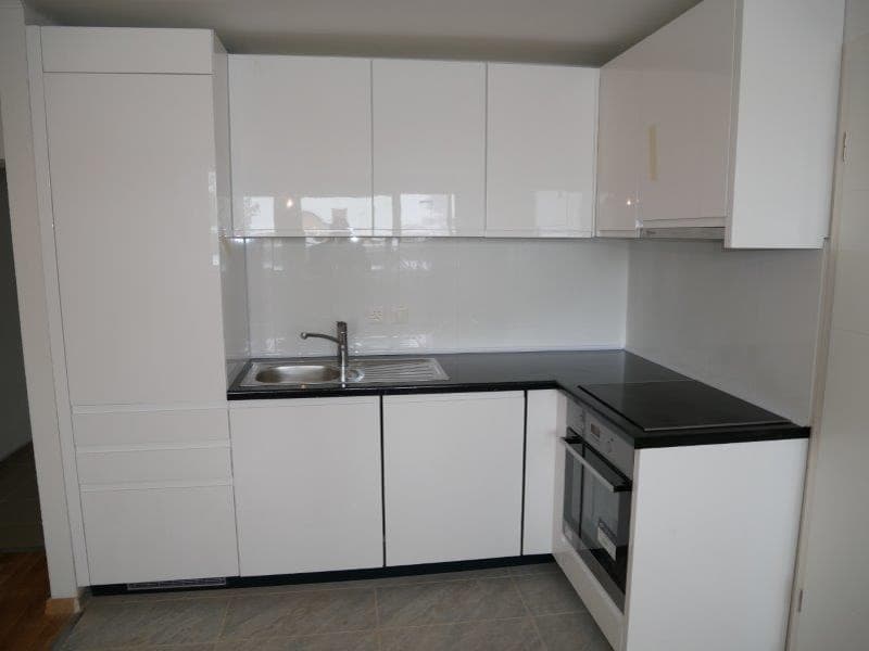 Wunderschöne 3-Zimmerwohnung in der Nähe des Rheinfalls (2)