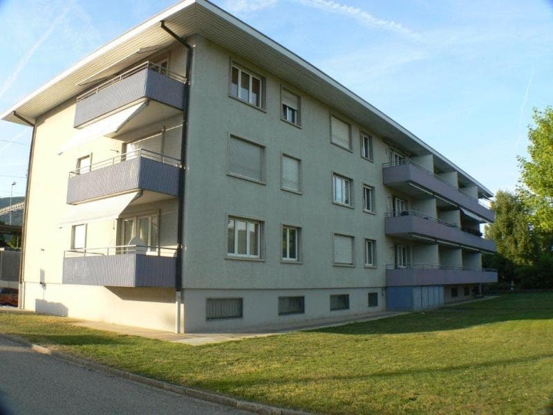 Helle 3.5-Zimmer-Wohnung mit Balkon und schöner Aussicht in Hägendorf (1)