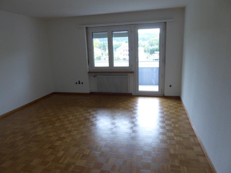 Helle 3.5-Zimmer-Wohnung mit Balkon und schöner Aussicht in Hägendorf (8)