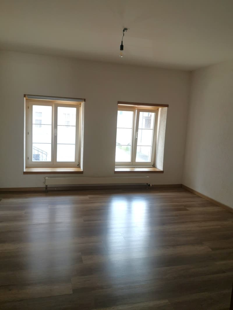 Charmante 3.5-Zimmer-Wohnung mit Balkon in Rekingen AG – ab sofort verfügbar (4)