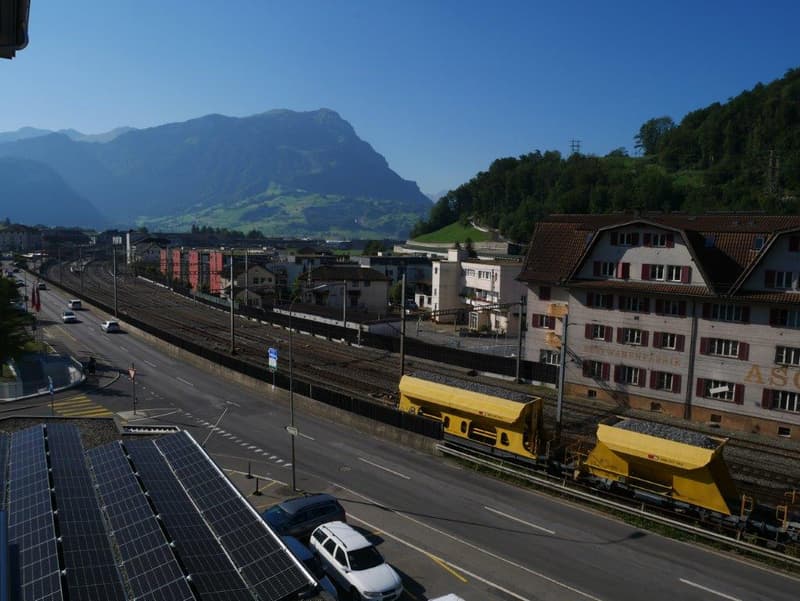 Moderne 1-Zimmer-Wohnung in Seewen SZ mit Bergblick (8)