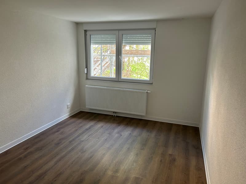 Appartement 4 pièces en cours de rénovation avec balcon à La Chaux-de-Fonds (4)