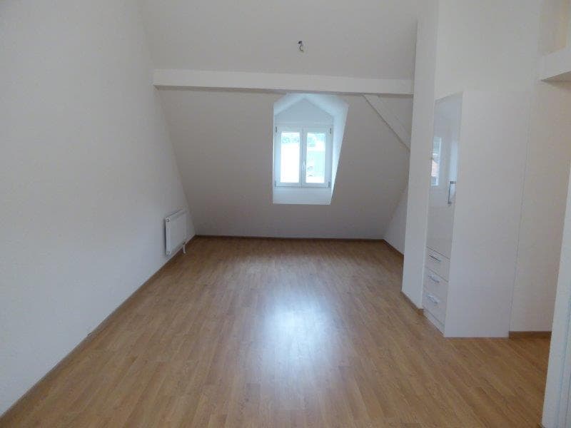 Appartement 2.5 pièces lumineux au 4ème étage à Moutier (4)