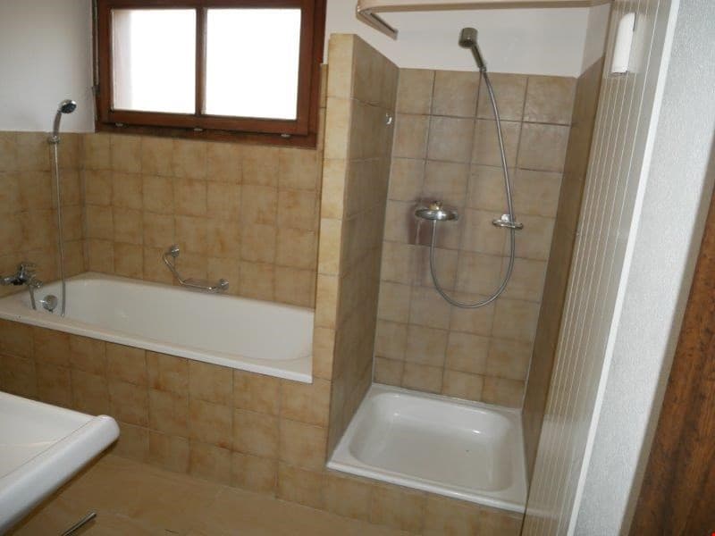 wunderschöne, helle, 4.5 Zimmerwohnung in schöner Umgebung (6)