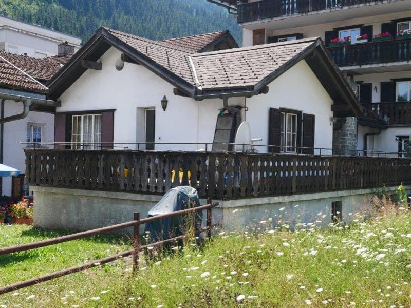 Charmante 3.5-Zimmer-Wohnung im Herzen von Küblis (2)