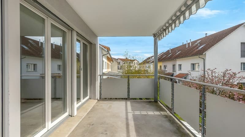 Helles Wohnglück mit sonnigem Südbalkon in Brüttisellen (4)
