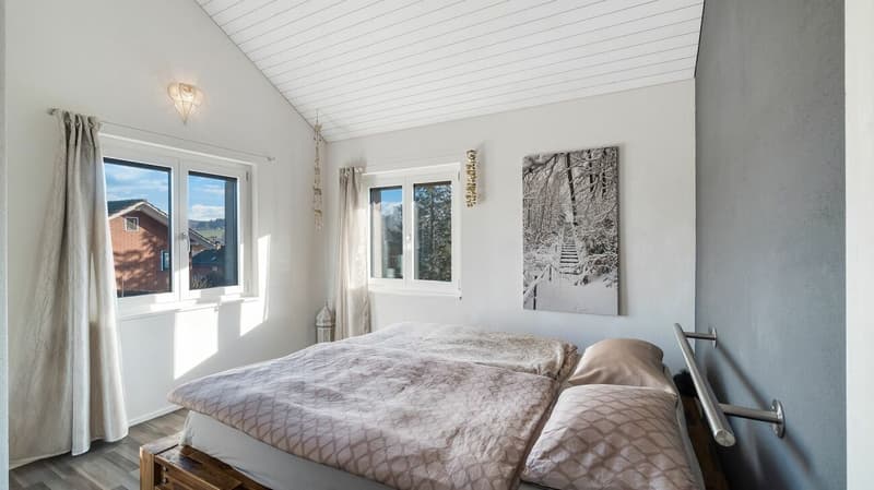 Bijou im Grünen mit sehr hoher Privatsphäre! (12)