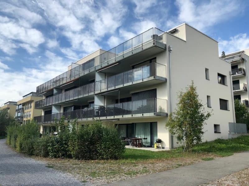 Grosszügige 3.5 Zimmerwohnung im EG mit Sitplatz in Wülflingen (1)