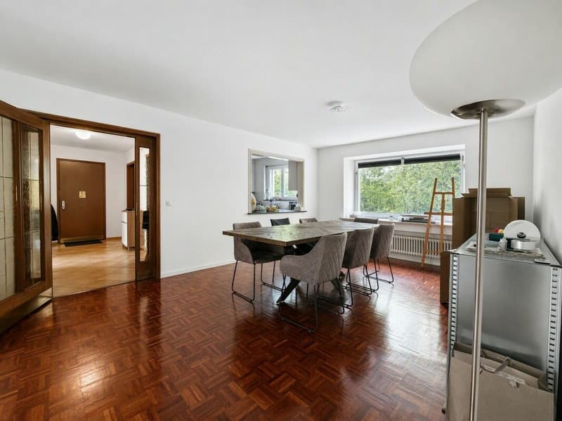 5.5 Zimmerwohnung an ruhiger Lage mit grosszügigem Garten (4)