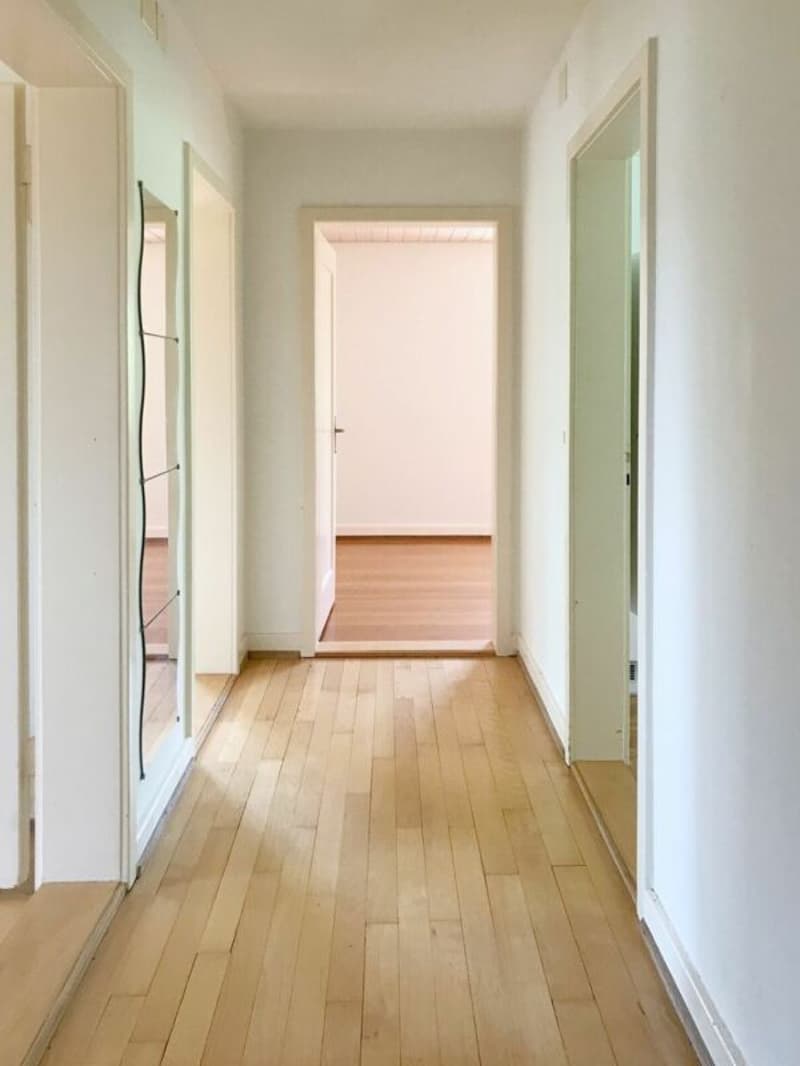 Gemütliche Wohnung im 1.OG an ruhiger Lage nähe Stadtzentrum (2)