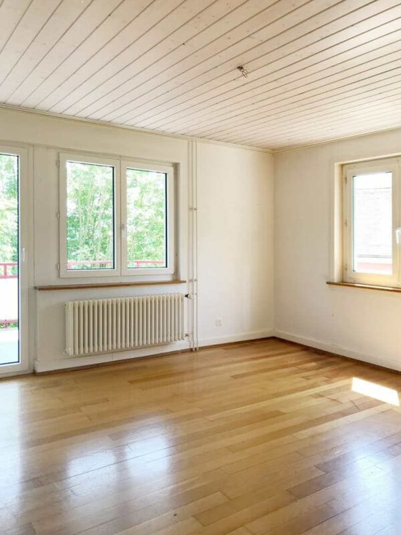 Gemütliche Wohnung im 1.OG an ruhiger Lage nähe Stadtzentrum (3)