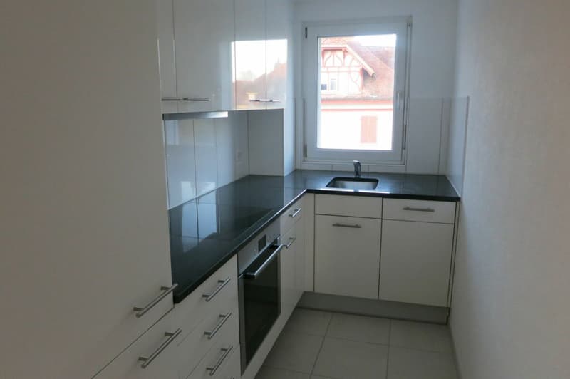 Wunderschöne 2.5-Zimmerwohnung mit Galerie (2)
