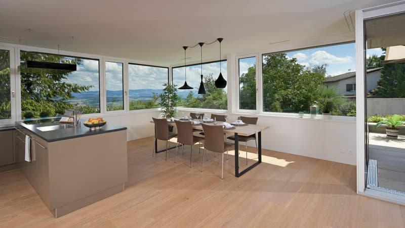 Exklusive Maisonette-Wohnung mit See- und Bergsicht (3)