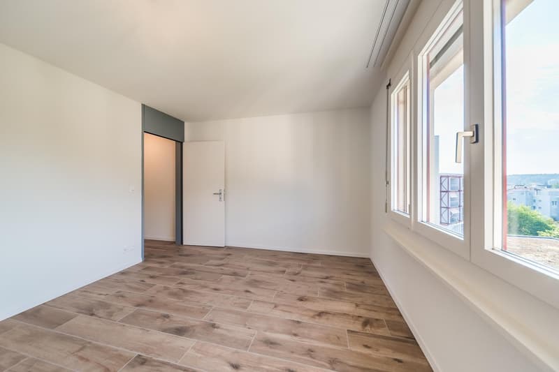 Appartamento di lusso 4,5 locali per famiglie in posizione ideale con vista, Coop in casa. (12)