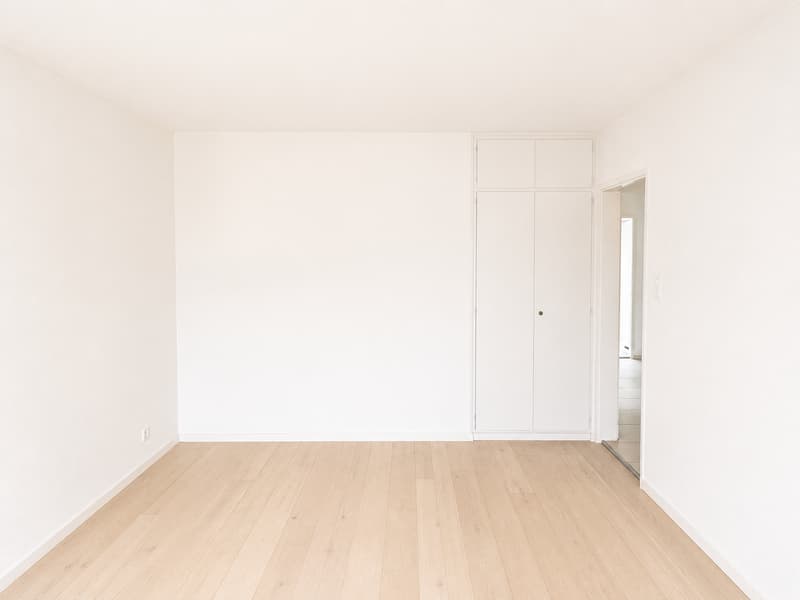 Modernes Stadtleben trifft Ruhe – frisch renovierte 4.5-Zimmer-Wohnung mit Balkon in Basel (11)