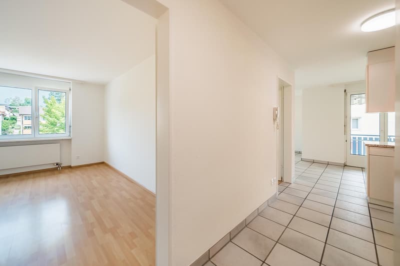 Helle wunderschöne neu renovierte 4.5-Zimmer-Wohnung an zentraler Lage. (19)