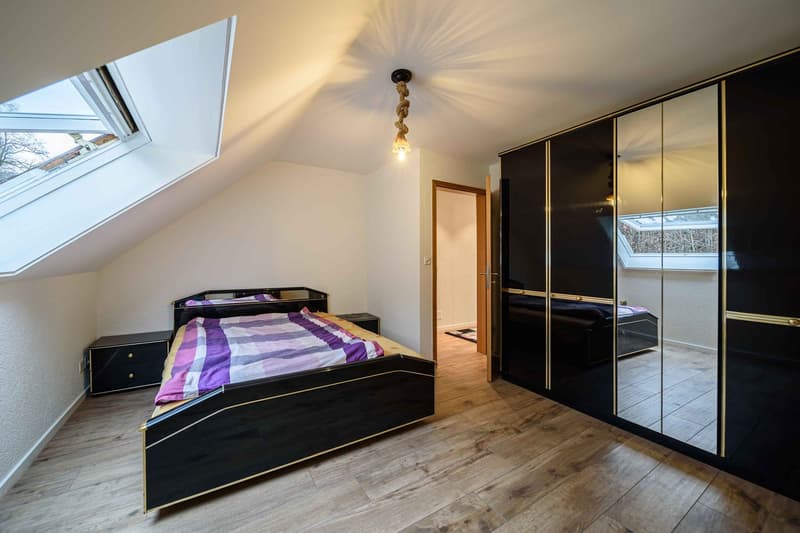 Stilvoll Wohnen mit Komfort – Frisch renovierte 2.5-Zimmer-Wohnung zu vermieten (13)