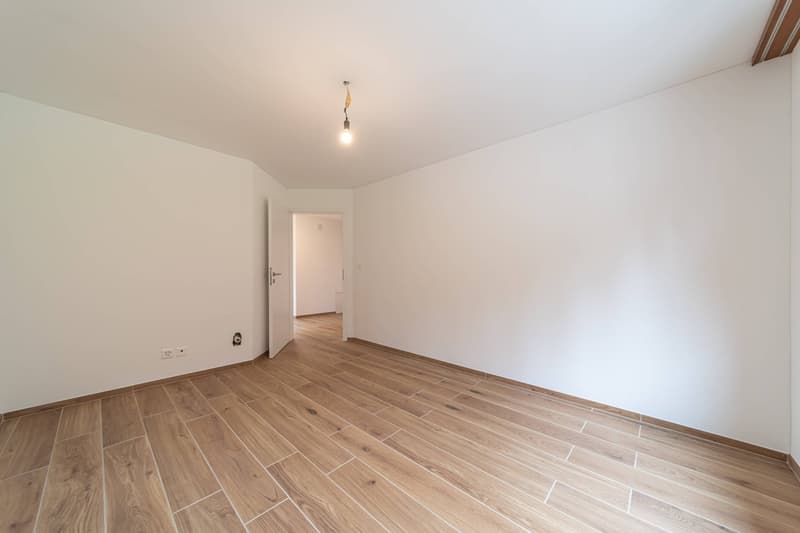 Stilvoll Wohnen mit Komfort – Frisch renovierte 2.5-Zimmer-Wohnung zu vermieten (7)