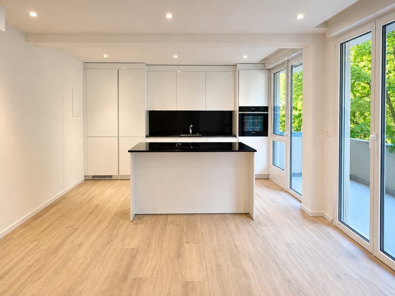 Luxuriöse 3.5-Zimmer-Wohnung für Familien in Toplage mit Ausblick, bis 2 Monate gratis (2)