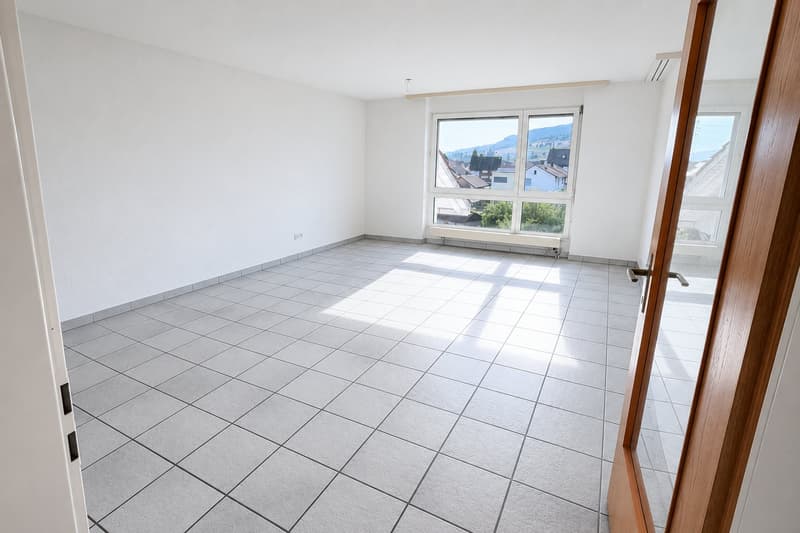 Renovierte 4.5-Zimmer-Wohnung an zentraler Lage in Ormalingen (32)