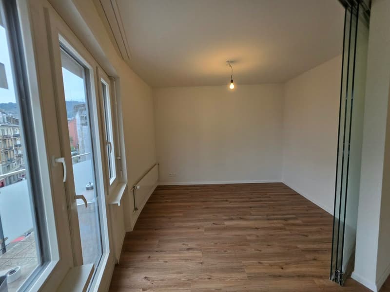 Top Lage in Zürich Wiedikon, 2.5 Zimmerwohnung (3)