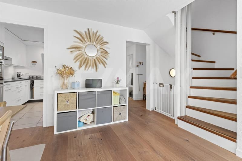Sonniges 5 ½-Zimmer-Familienparadies mit Garten, Terrasse und viel Platz zum Wohlfühlen (5)