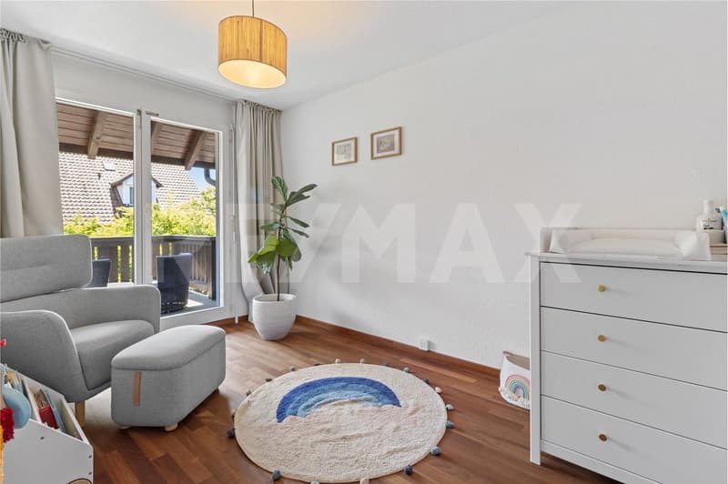 Sonniges 5 ½-Zimmer-Familienparadies mit Garten, Terrasse und viel Platz zum Wohlfühlen (6)