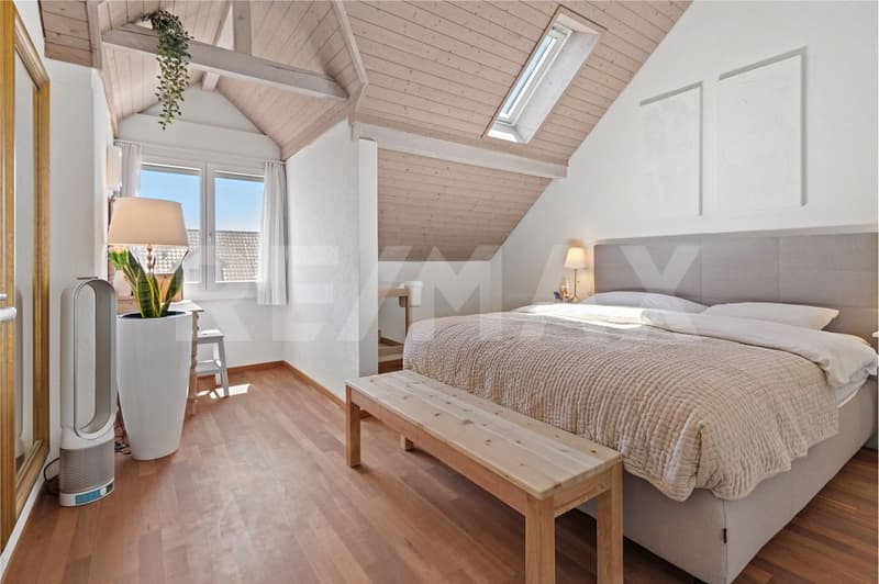 Sonniges 5 ½-Zimmer-Familienparadies mit Garten, Terrasse und viel Platz zum Wohlfühlen (8)