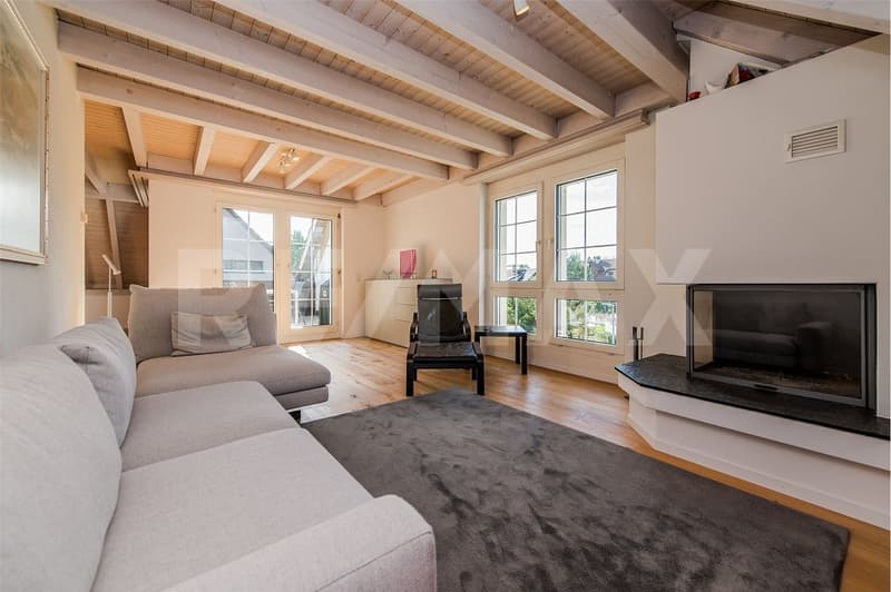 5 ½ ZIMMER ATTIKA-MAISONETTE-WOHNUNG MIT TERRASSE (2)