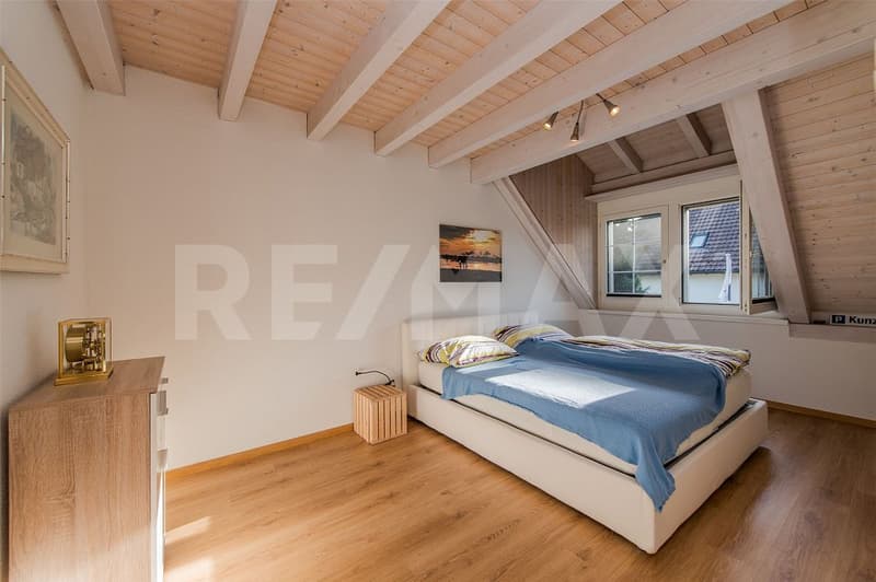 5 ½ ZIMMER ATTIKA-MAISONETTE-WOHNUNG MIT TERRASSE (7)
