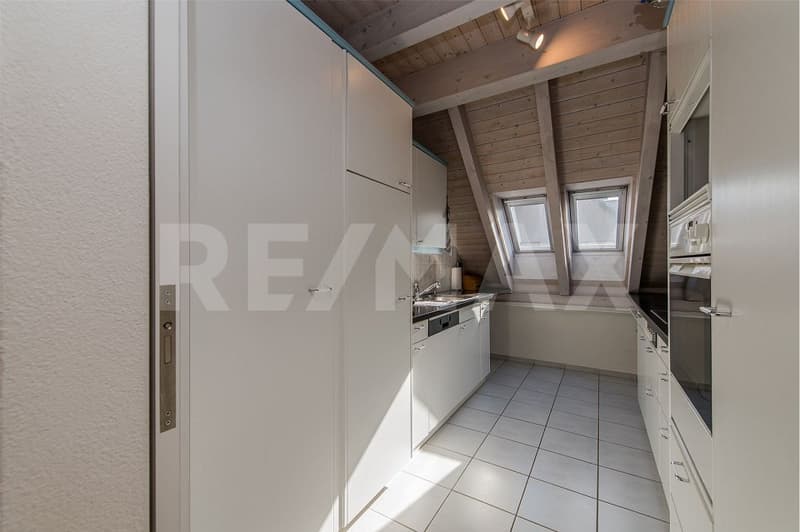 5 ½ ZIMMER ATTIKA-MAISONETTE-WOHNUNG MIT TERRASSE (4)