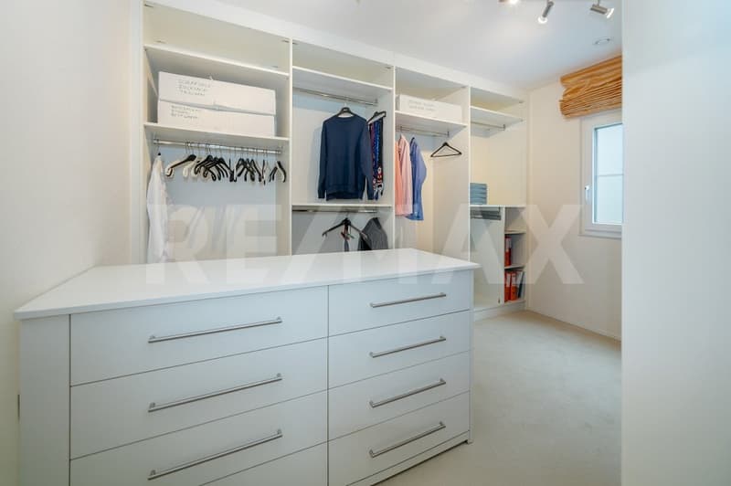 Exklusives 9.5 Zimmer Einfamilienhaus in Schlattingen, TG (10)