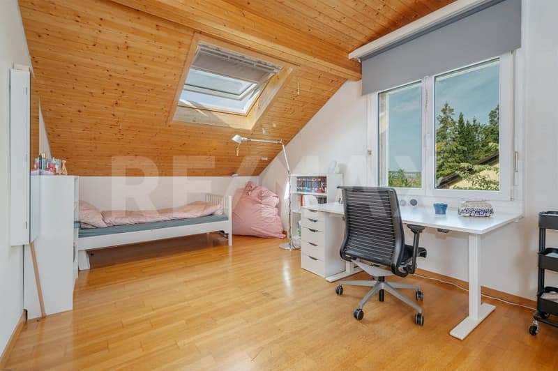 Freistehendes 6½-Zimmer-Einfamilienhaus mit viel Charme und Weitblick zu vermieten (11)