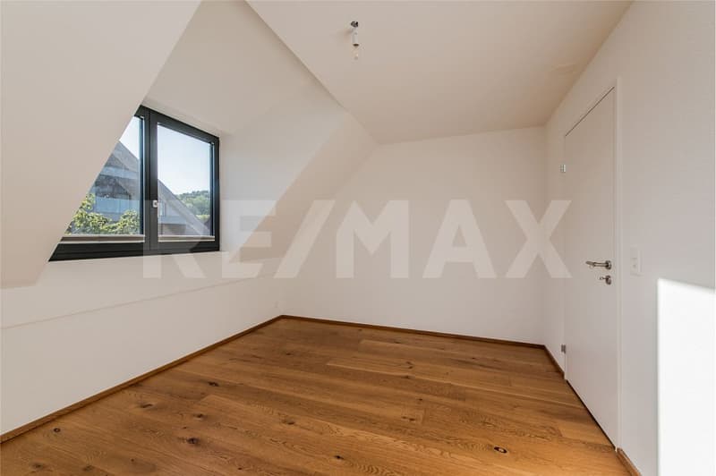 HOCHWERTIGE 4½-ZIMMER-MINERGIE-WOHNUNG MIT SICHT (9)