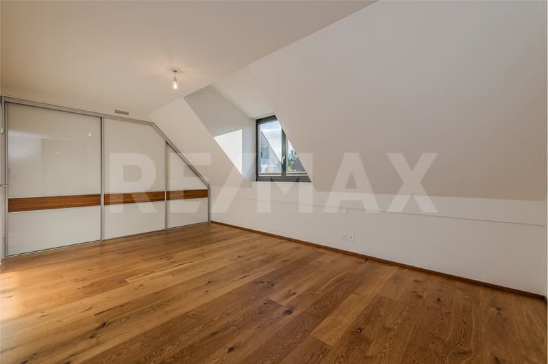 HOCHWERTIGE 4½-ZIMMER-MINERGIE-WOHNUNG MIT SICHT (7)