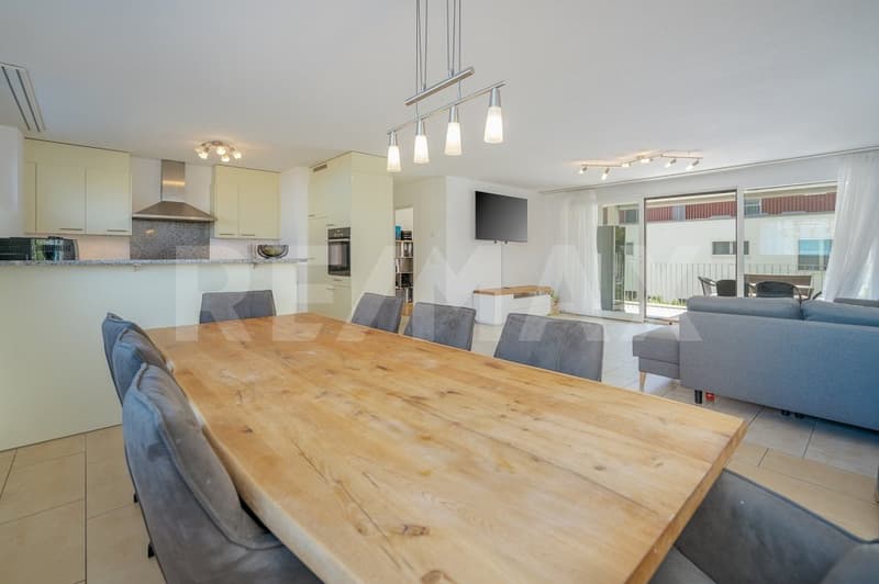 Moderne 4.5-Zimmer-Wohnung in Zürich-Schlieren (9)