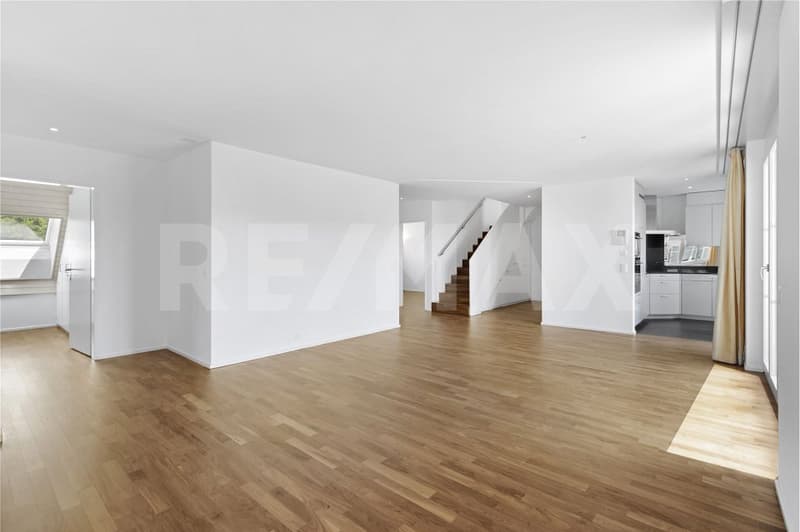 6 ½-Zimmer-Maisonettewohnung mit Bergsicht - familienfreundliches Wohnen nahe Türlersee (7)