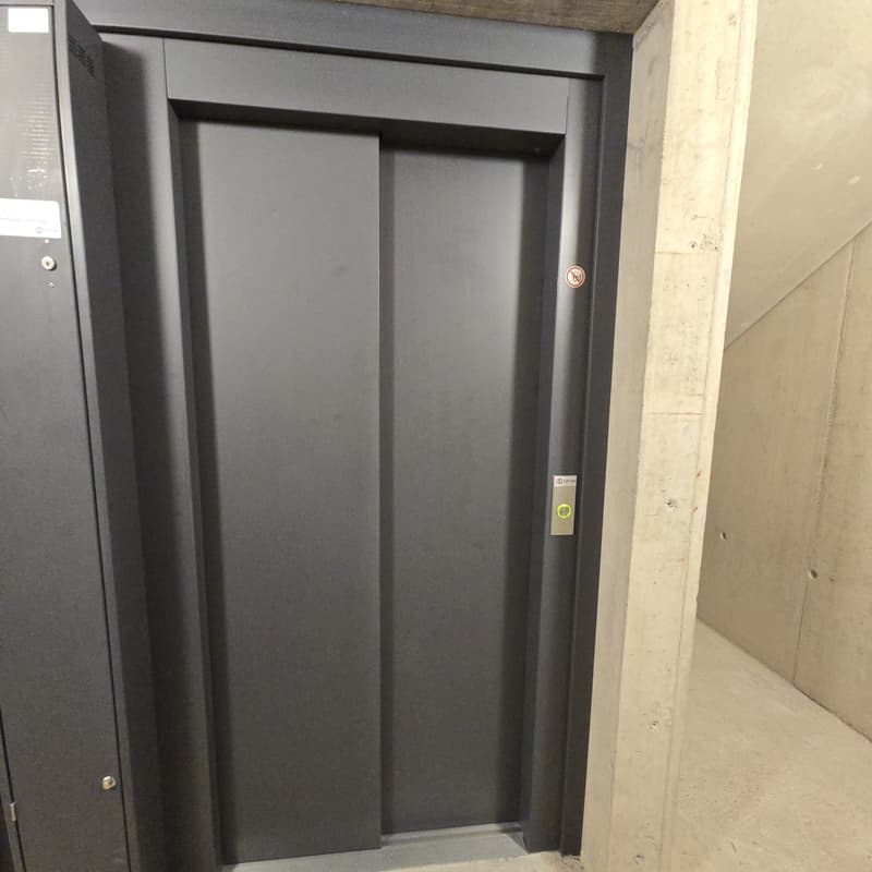 Storage rooms 2.5m2 to 3.5m2. Uncomplicated, modern and dry. (7)
