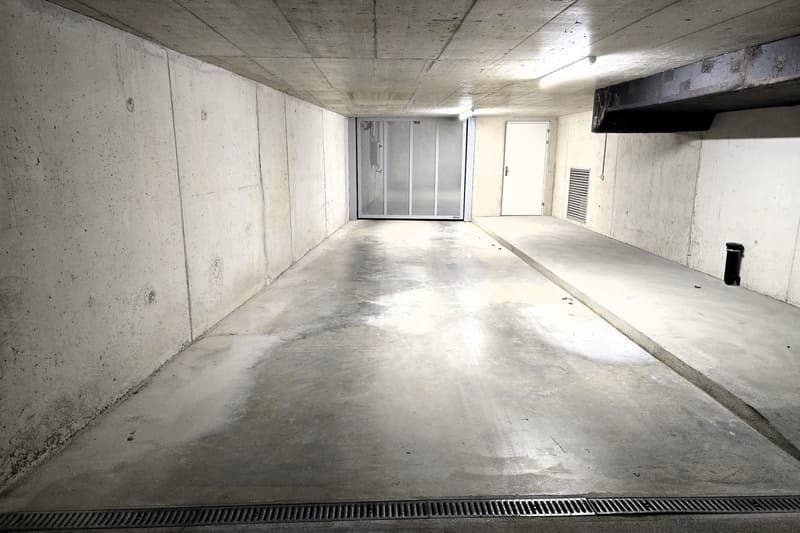 Storage rooms 2.5m2 to 3.5m2. Uncomplicated, modern and dry. (9)