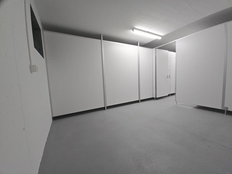 Lagerraum 2.9m2 & 11m2 - ebenerdiger Zugang (7)