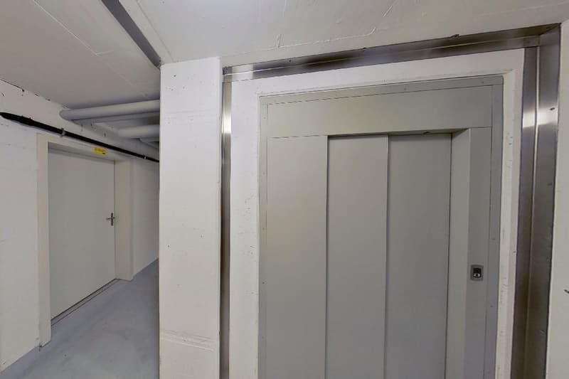 Lagerraum 4.8m2. Unkompliziert, modern und trocken. (4)